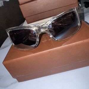 Stylish Clear Frame Sunglasses